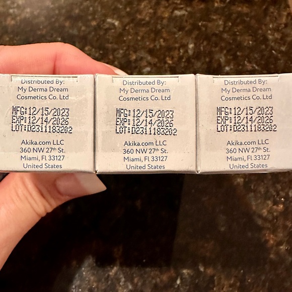 NIB My Derma Dream MicroSculpt Facial Sculpting Device (2nd Gen) & 3 Serums 30mL - Picture 9 of 13